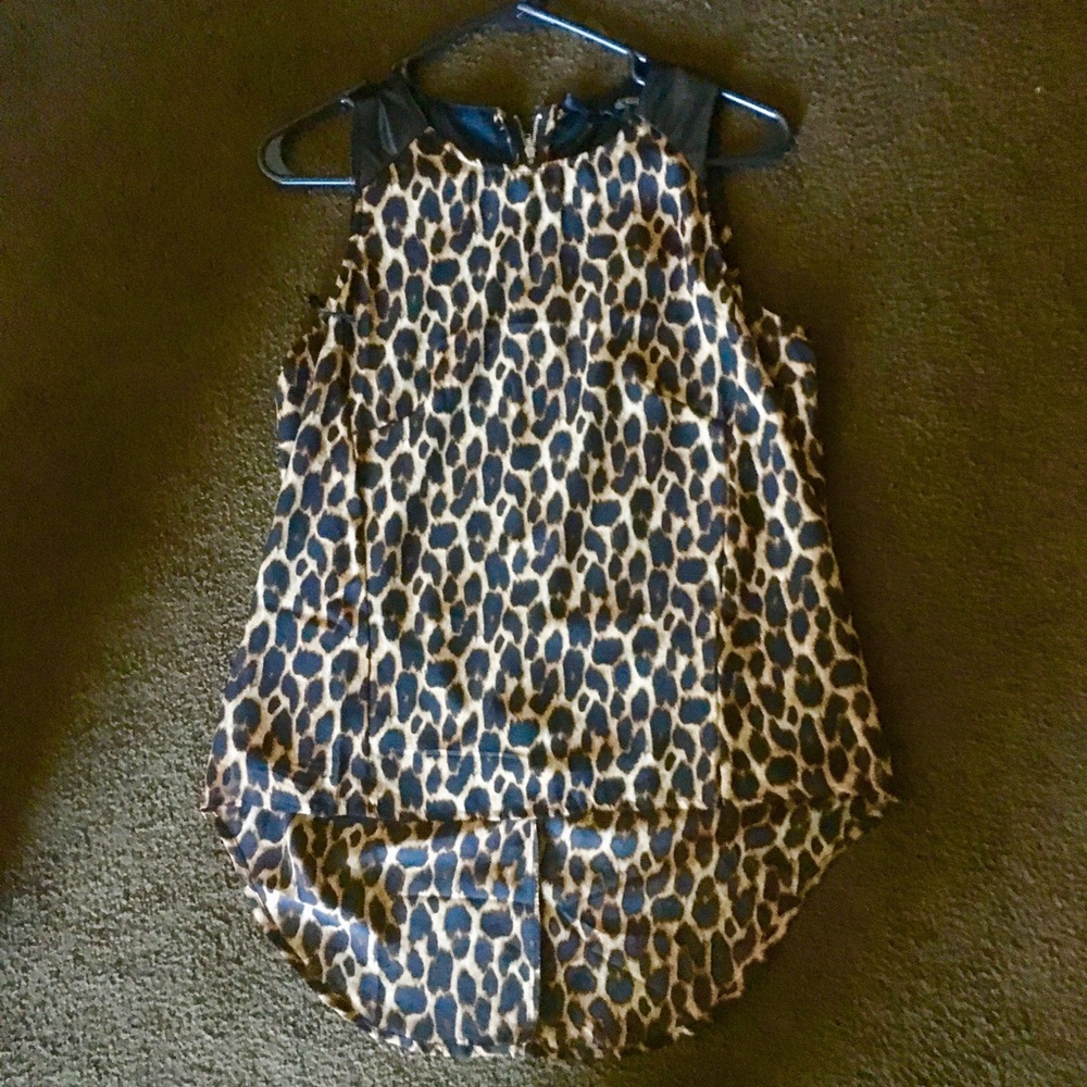 ALI AND KRIS NWT DRESS TOP